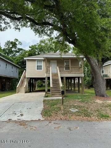 $1,375 | 269 Graham Avenue, Biloxi, MS 39530