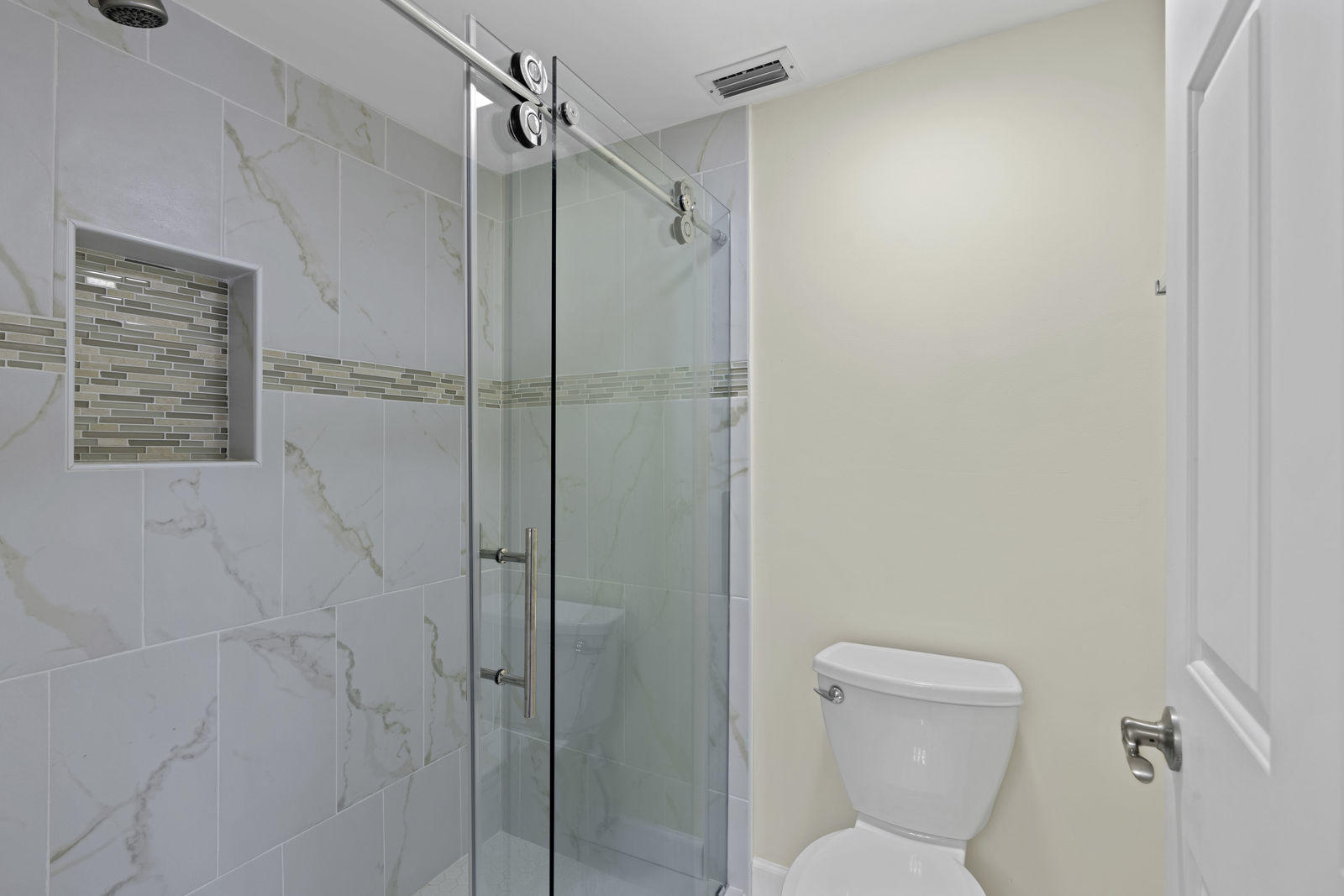 413 Buttonwood Place Boca Raton, FL 33431 - Photo 8 of 30 Master Shower