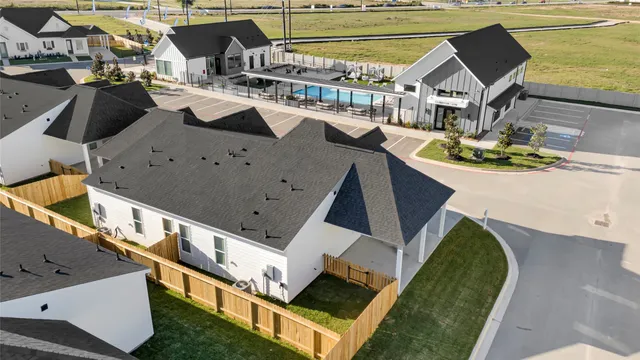 $1,820 | 38634 Spur 149 Road, Unit 46B, Magnolia, TX 77354