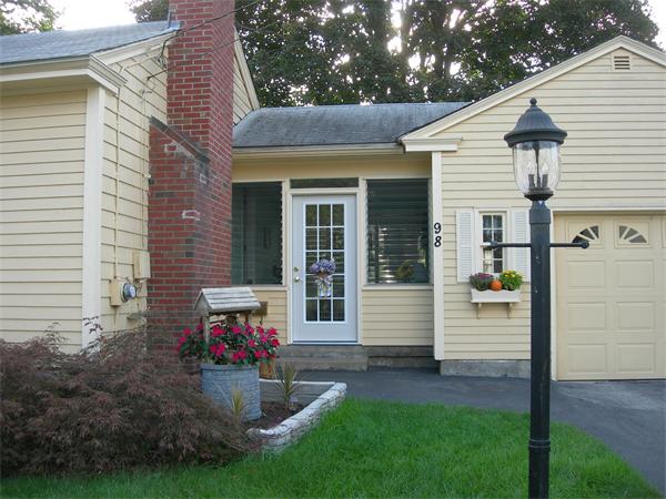98 Stafford Road Lowell, MA 01852 - Photo 4 of 27 Gallery Image 4
