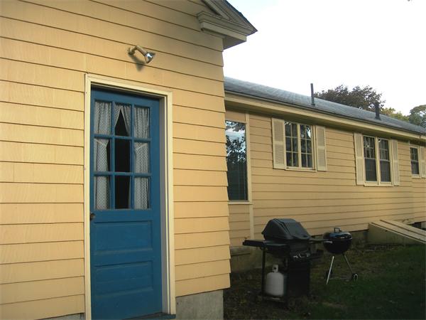98 Stafford Road Lowell, MA 01852 - Photo 5 of 27 Gallery Image 5