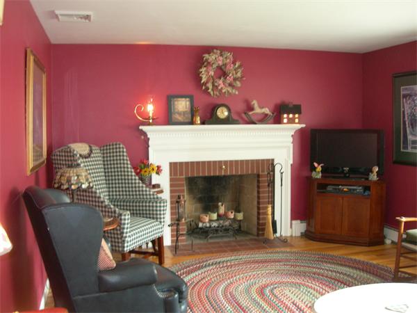 98 Stafford Road Lowell, MA 01852 - Photo 8 of 27 Gallery Image 8