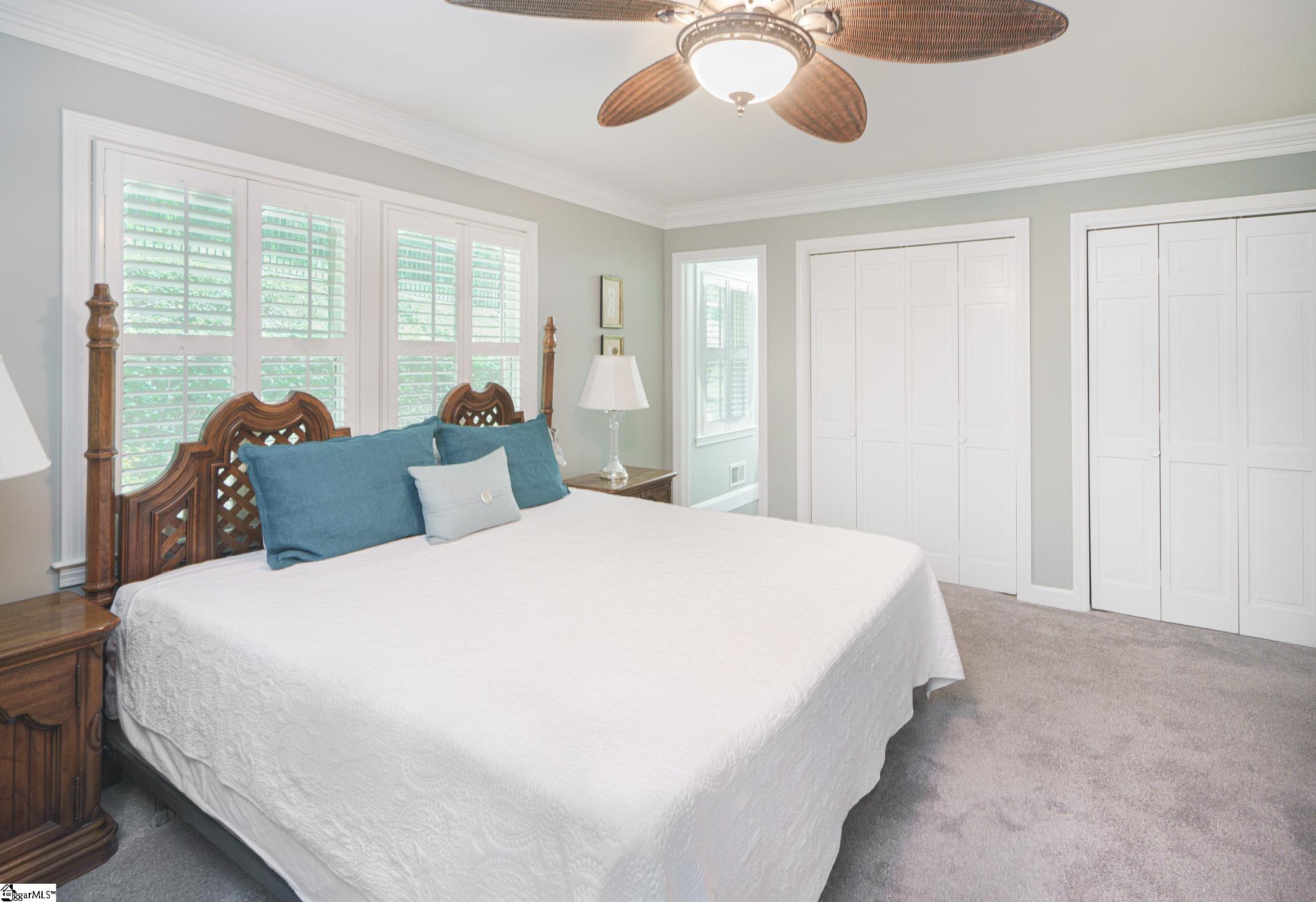 421 Henderson Road Greenville, SC 29607 - Photo 19 of 36