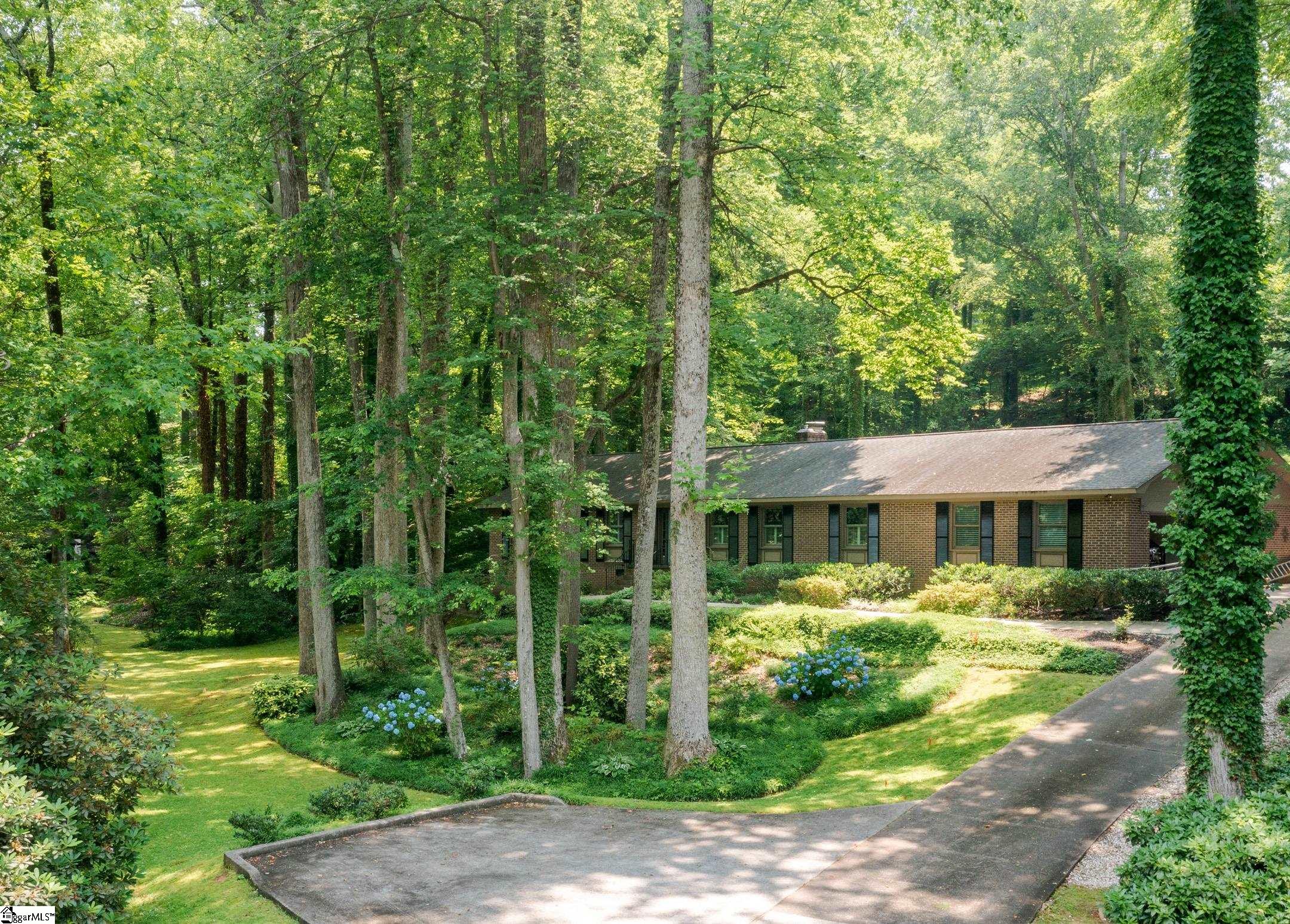 421 Henderson Road Greenville, SC 29607 - Photo 34 of 36