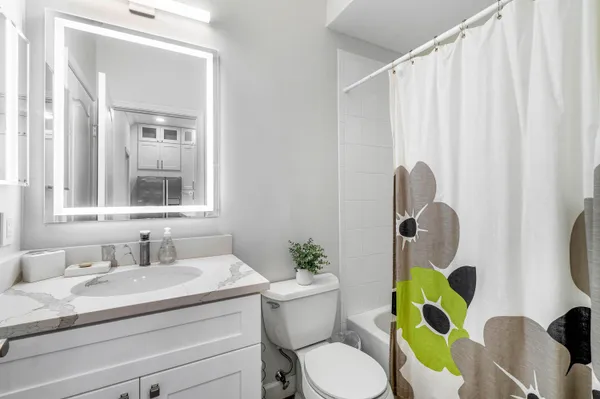 $6,000 | 65 Southeast 5th Avenue, Unit B, Delray Beach, FL 33483