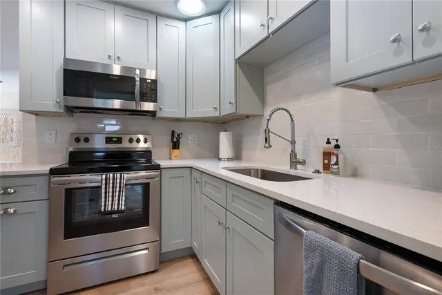 $6,000 | 2311 Waldemere Street, Unit A, Sarasota, FL 34239