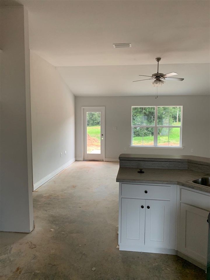 16183 Pylon Court Foley, AL 36535 - Photo 8 of 9