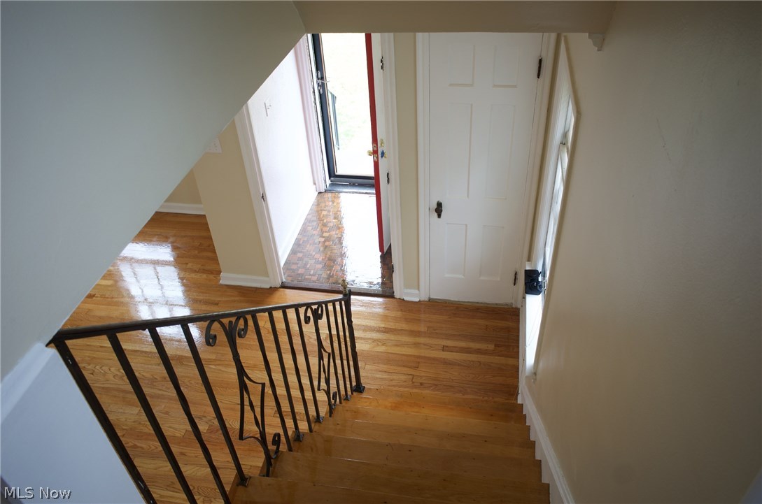1025 Helmsdale Road Cleveland Heights, OH 44112 - Photo 12 of 20