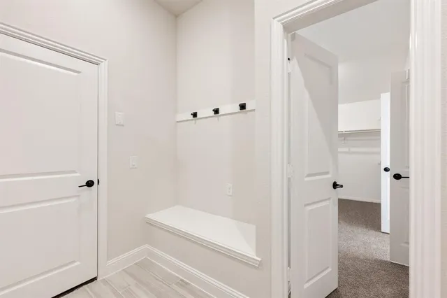 $555,000 | 1209 Deacon Drive, Midlothian, TX 76065