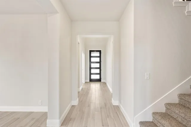 $555,000 | 1209 Deacon Drive, Midlothian, TX 76065