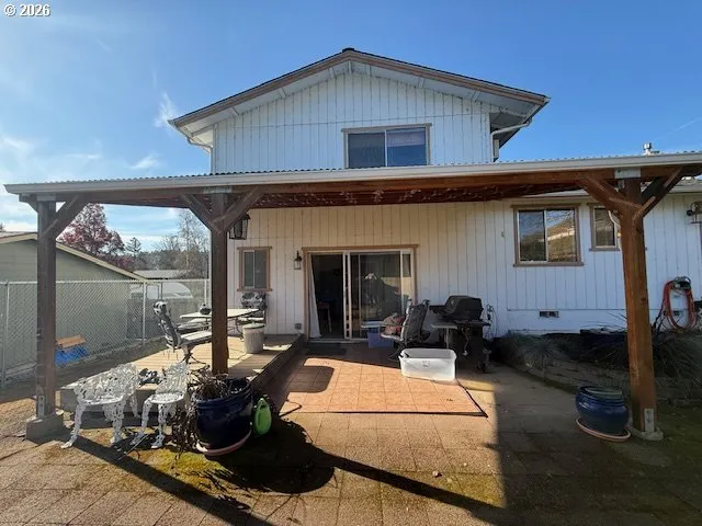 $340,000 | 111 Southeast Cerrito Court, Myrtle Creek, OR 97457