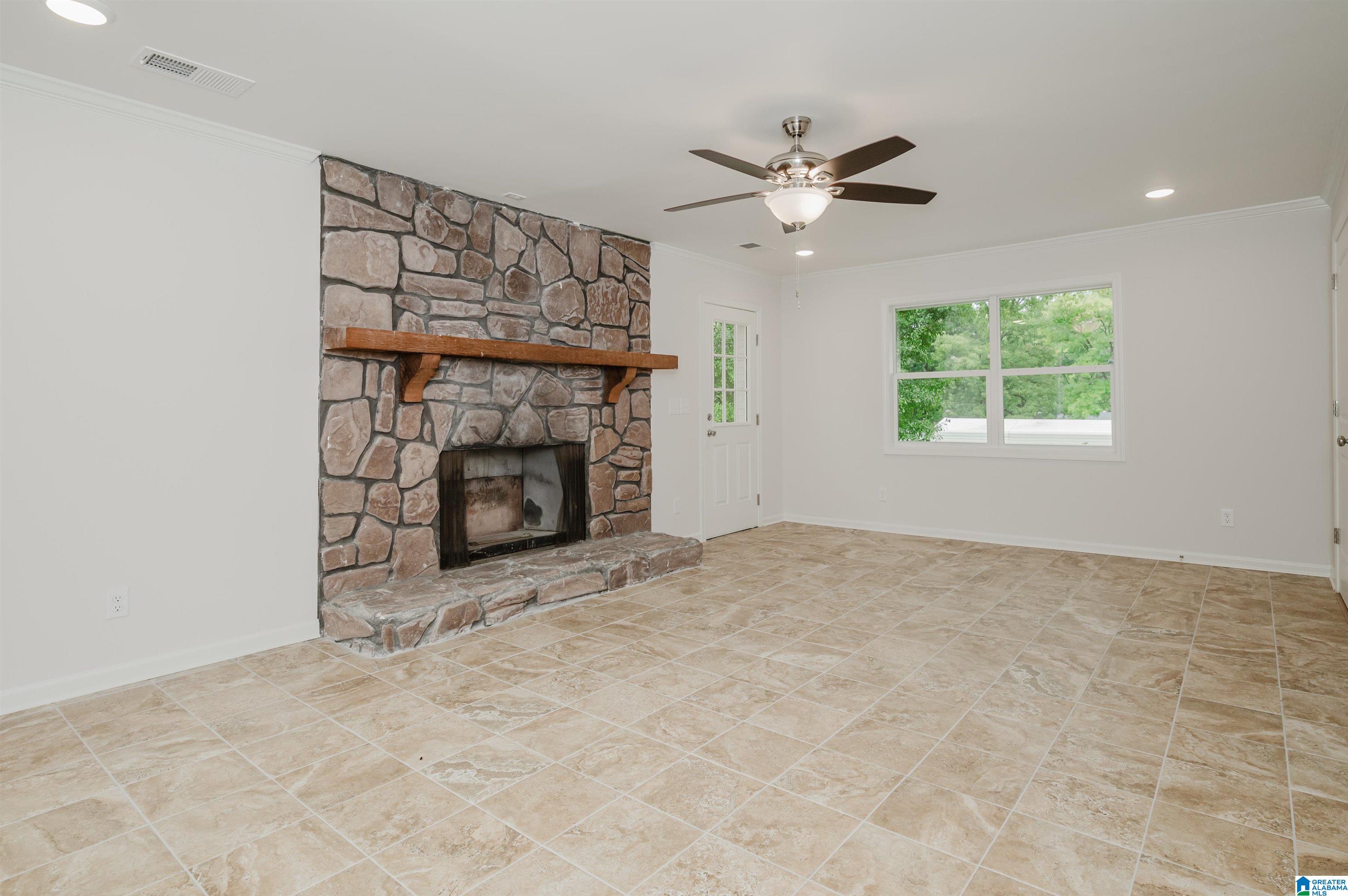 312 8th Street Southwest Alabaster, AL 35007 - Photo 16 of 43