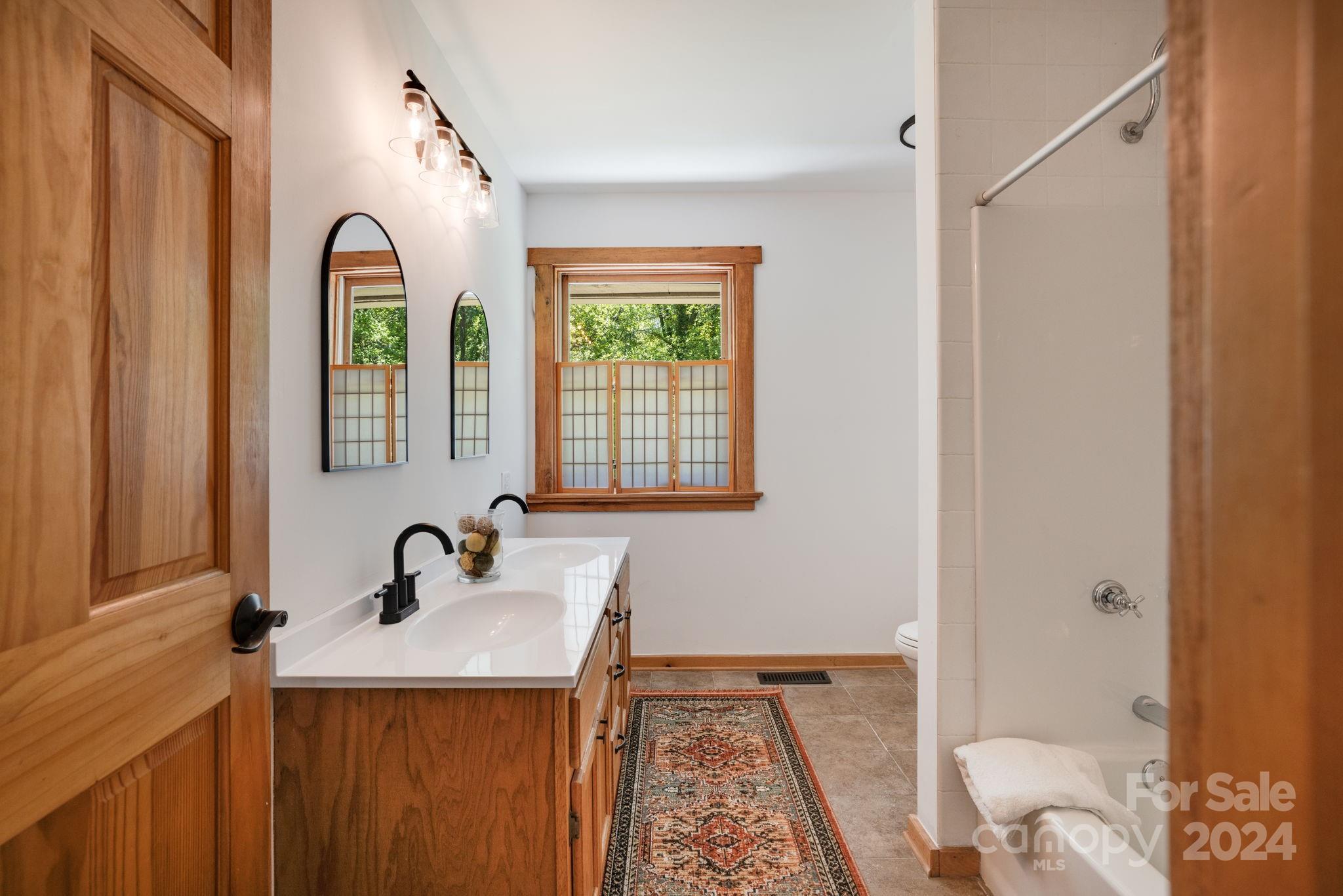 23 Pershing Road Asheville, NC 28805 - Photo 16 of 27 Gallery Image 16