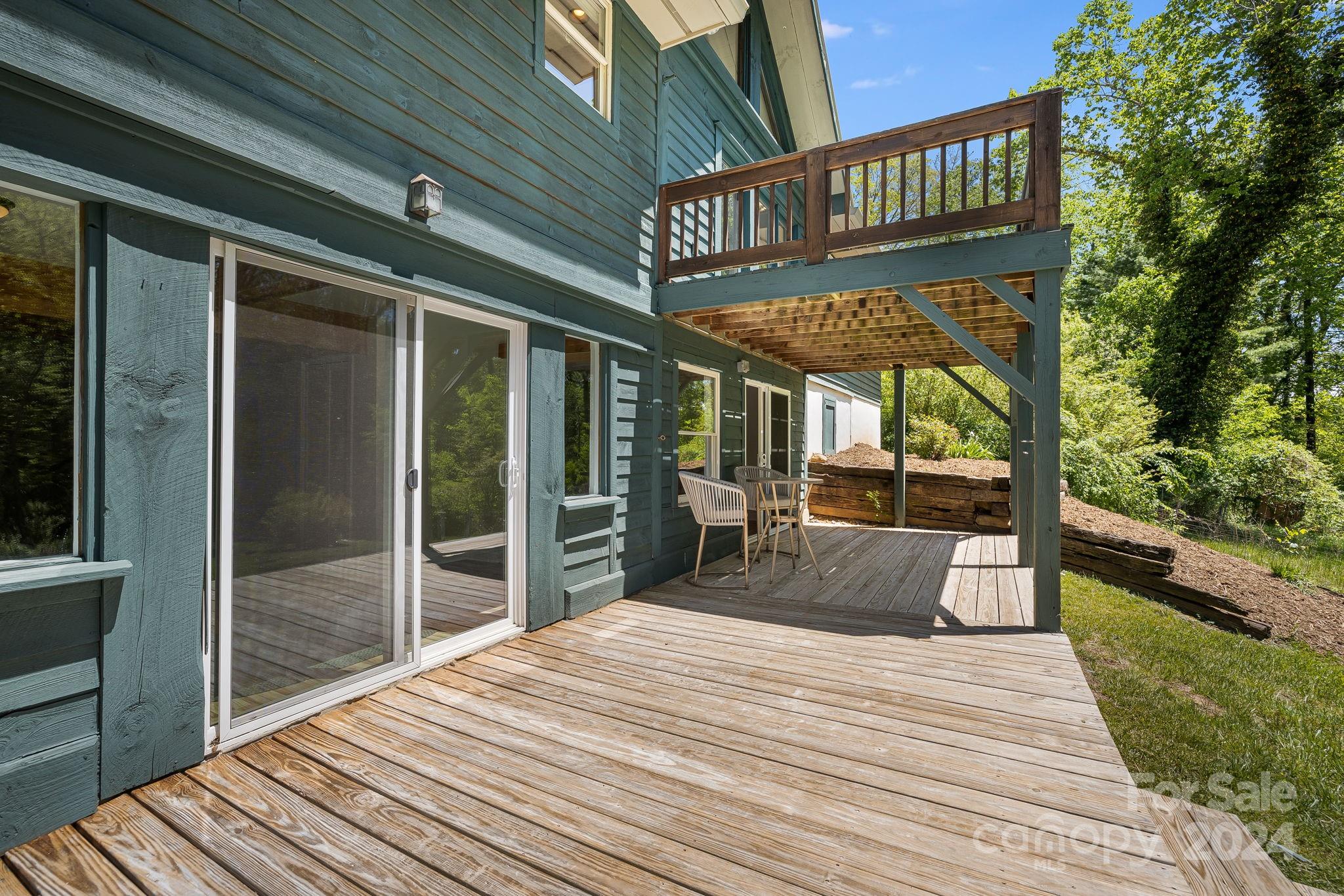 23 Pershing Road Asheville, NC 28805 - Photo 25 of 27 Gallery Image 25