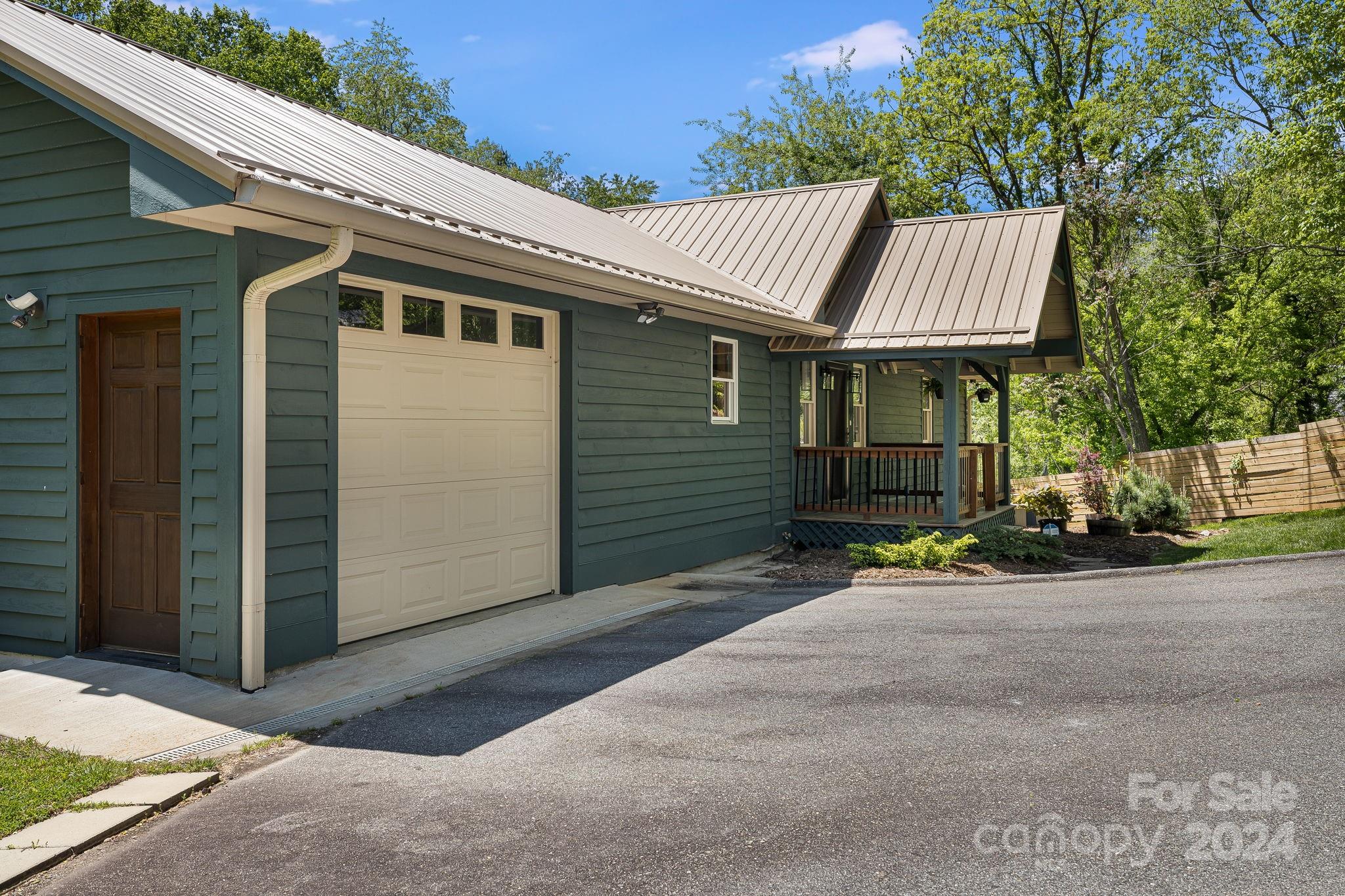 23 Pershing Road Asheville, NC 28805 - Photo 27 of 27 Gallery Image 27