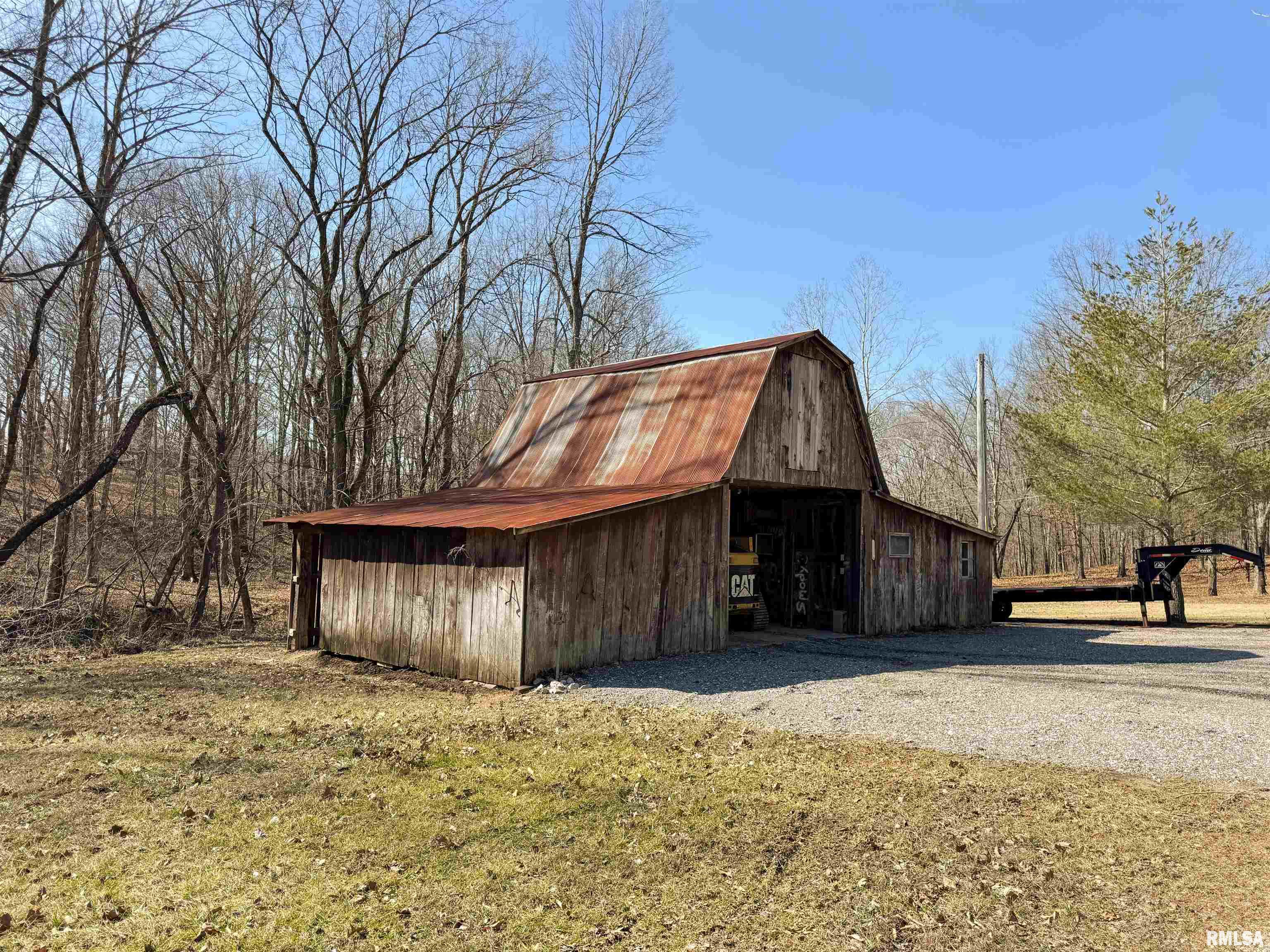 780 Mountain Glen Road Cobden, IL 62920 - Photo 9 of 34