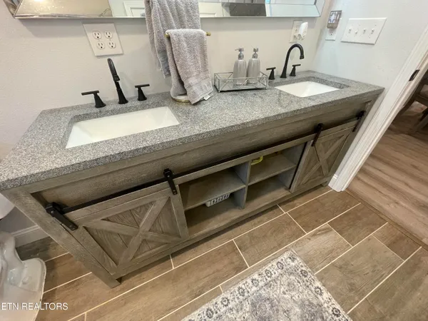 $395,000 | 359 Youngs Ford Road, Jamestown, TN 38556