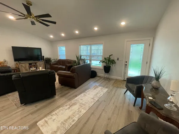 $395,000 | 359 Youngs Ford Road, Jamestown, TN 38556