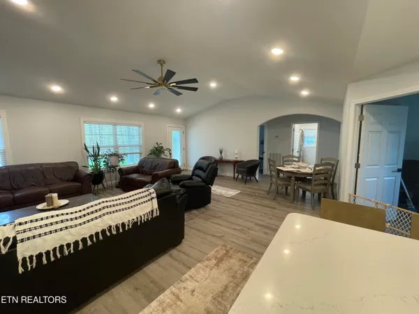 $395,000 | 359 Youngs Ford Road, Jamestown, TN 38556