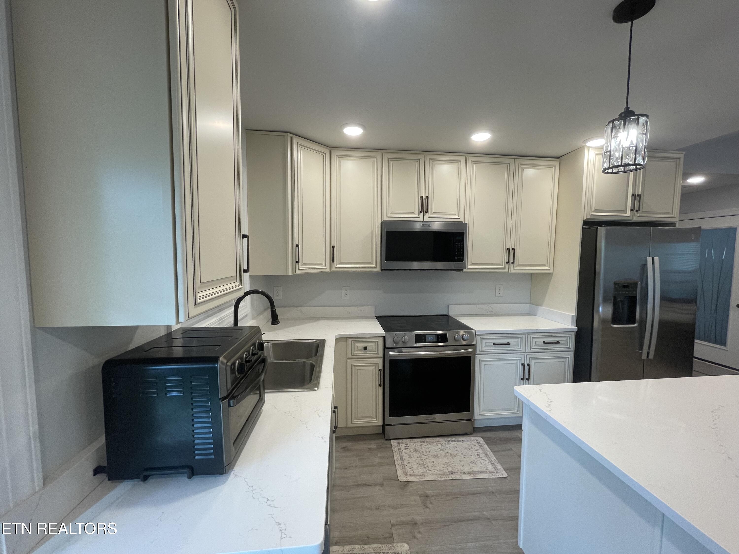 359 Youngs Ford Road Jamestown, TN 38556 - Photo 10 of 31 IMG_9553