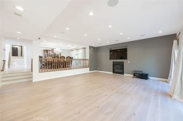 $8,900 | 3331 Oakmont View Drive, Glendale, CA 91208