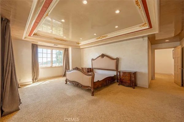 $8,900 | 3331 Oakmont View Drive, Glendale, CA 91208