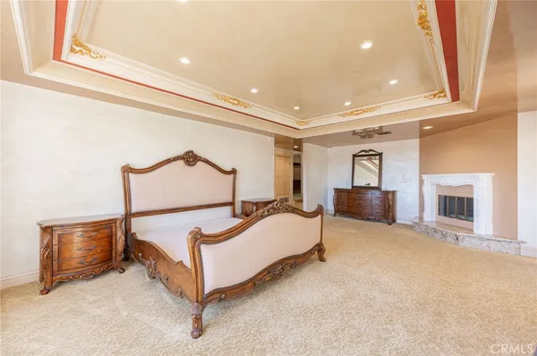 $8,900 | 3331 Oakmont View Drive, Glendale, CA 91208