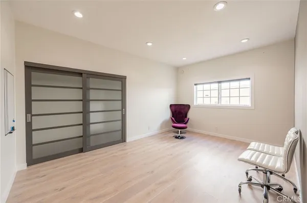 $8,900 | 3331 Oakmont View Drive, Glendale, CA 91208