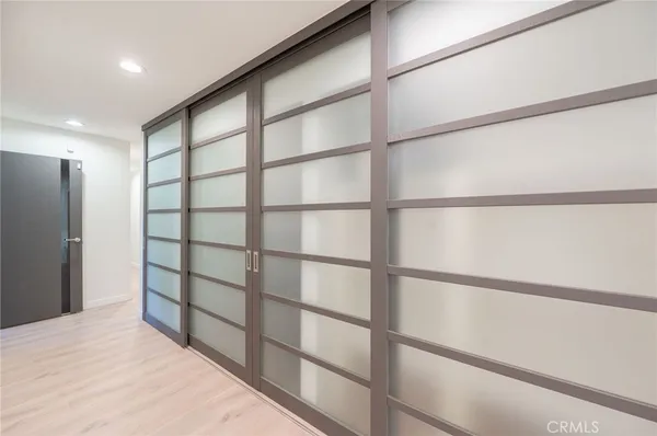 $8,900 | 3331 Oakmont View Drive, Glendale, CA 91208