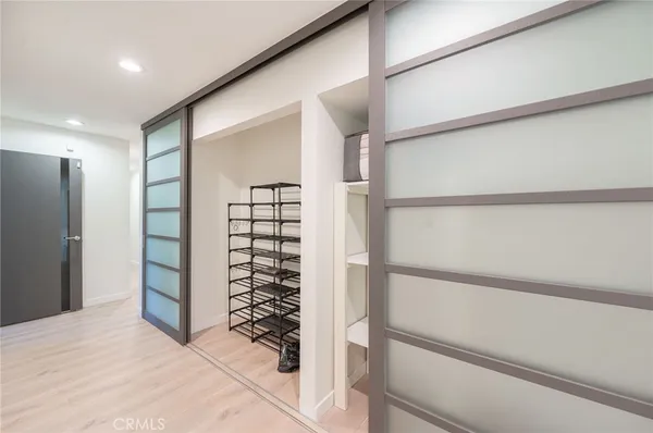 $8,900 | 3331 Oakmont View Drive, Glendale, CA 91208