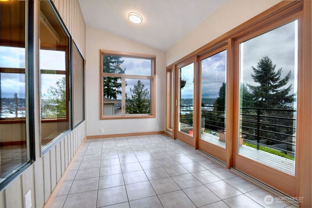 4322 29th Avenue West Seattle, WA 98199 - Photo 9 of 39 a view of livingroom with furniture