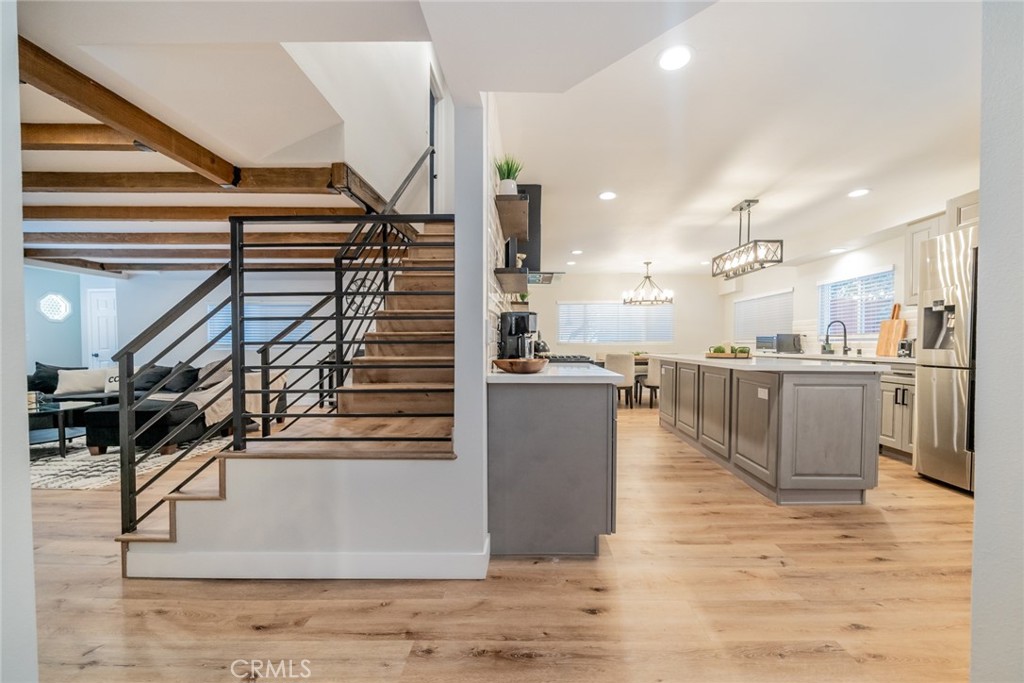 707 Rocky Loop Crestline, CA 92325 - Photo 17 of 50