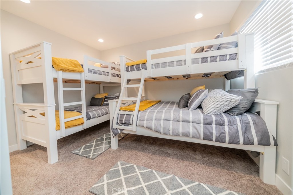 707 Rocky Loop Crestline, CA 92325 - Photo 37 of 50