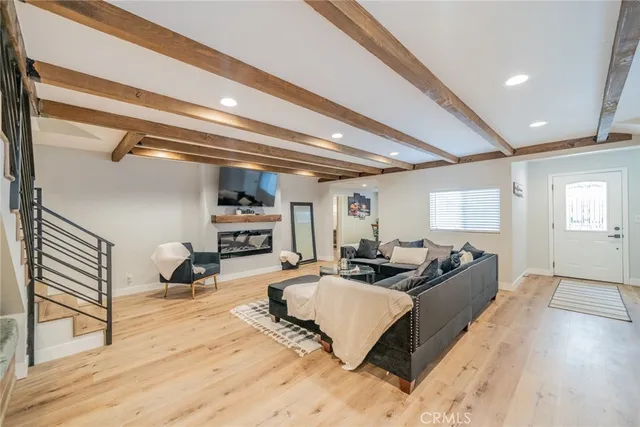 $628,000 | 707 Rocky Loop, Crestline, CA 92325