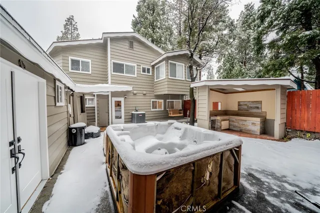 $628,000 | 707 Rocky Loop, Crestline, CA 92325