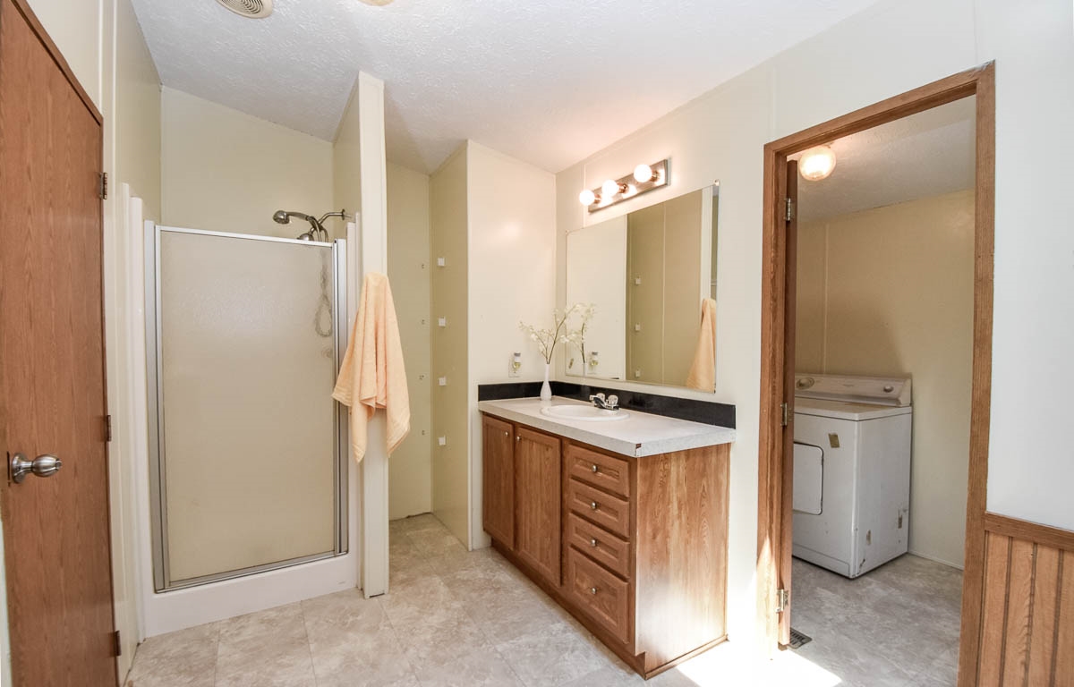 4155 East Farr Road Bloomington, IN 47408 - Photo 12 of 21