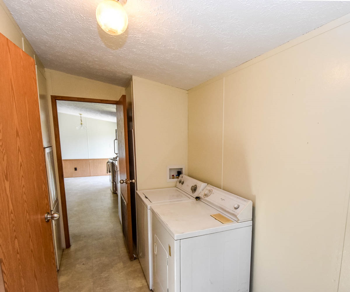 4155 East Farr Road Bloomington, IN 47408 - Photo 13 of 21
