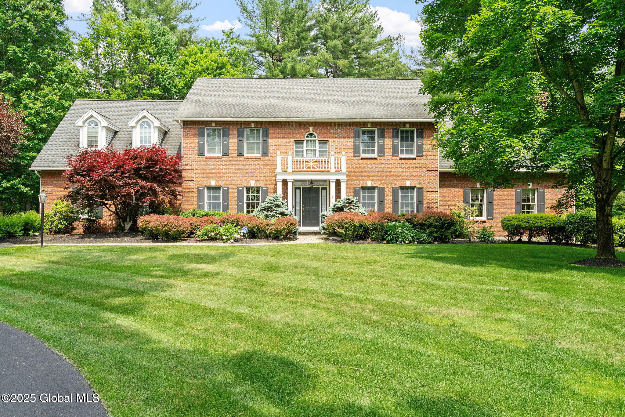 428 Ridgehill Road Guilderland, NY 12303 - Photo 6 of 101 4-web-or-mls-428-ridgehill-rd