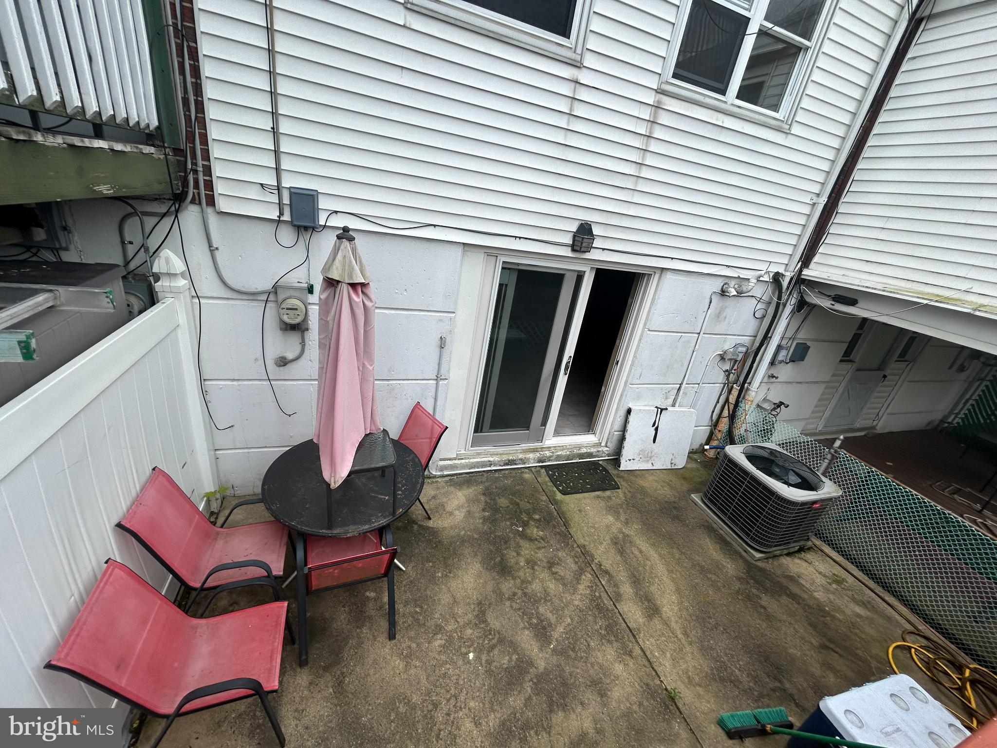10830 Perrin Road Philadelphia, PA 19154 - Photo 22 of 25 a backyard of a house with seating space
