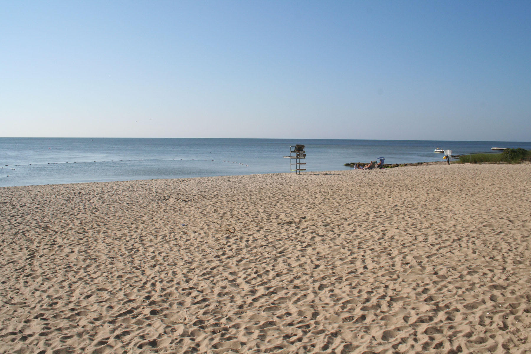 625 Poponessett Road Cotuit, MA 02635 - Photo 28 of 32 Loop beach summer look South