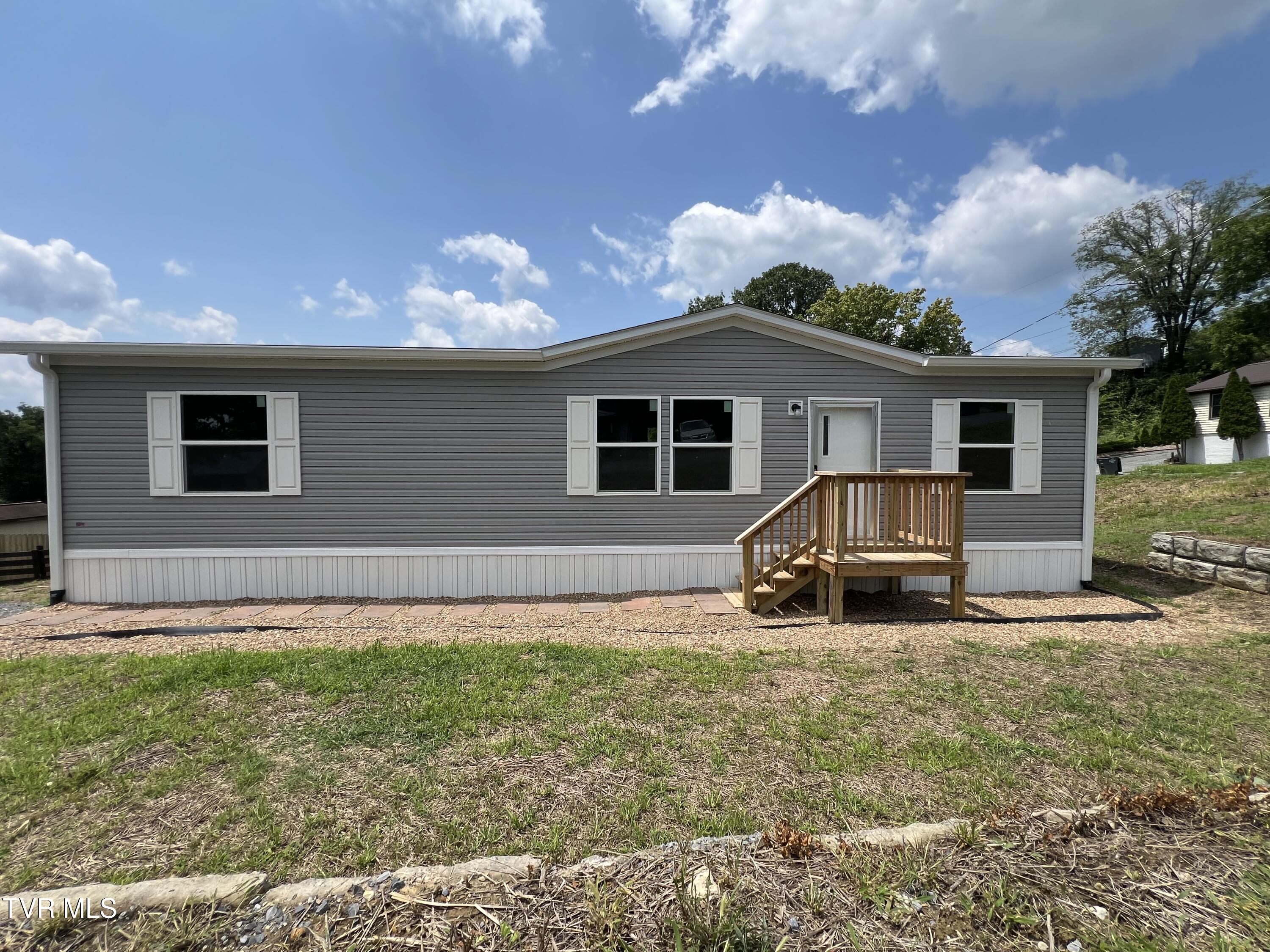 1408 Jayne Road Kingsport, TN 37660 - Photo 6 of 64 IMG_5895