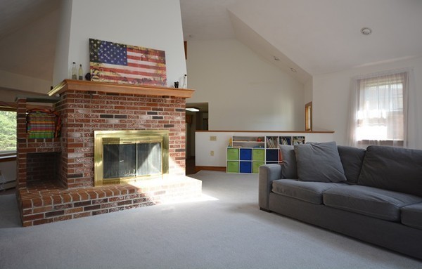 10 Natalie Road Chelmsford, MA 01824 - Photo 8 of 30 Gallery Image 8