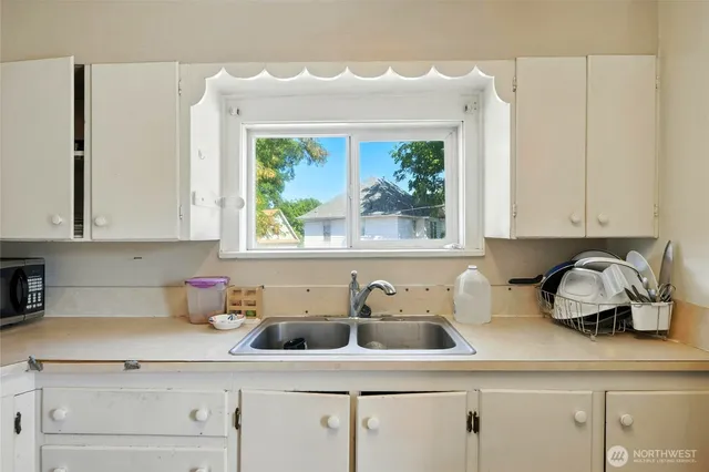 $329,000 | Undisclosed Address, Walla Walla, WA 99362