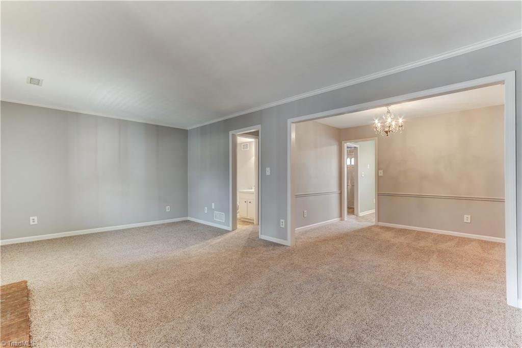 4901 Tower Road, Unit D Greensboro, NC 27410 - Photo 13 of 30 Living Room