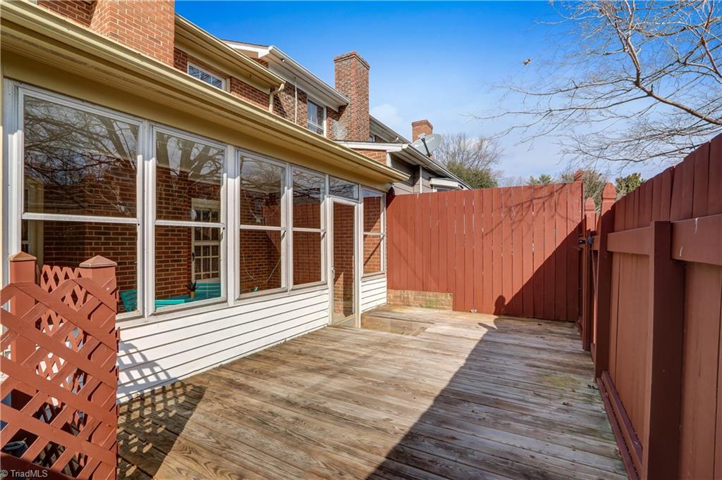 4901 Tower Road, Unit D Greensboro, NC 27410 - Photo 27 of 30 Deck