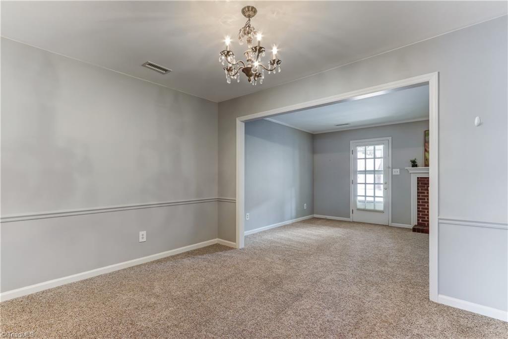 4901 Tower Road, Unit D Greensboro, NC 27410 - Photo 5 of 30 Dining Room