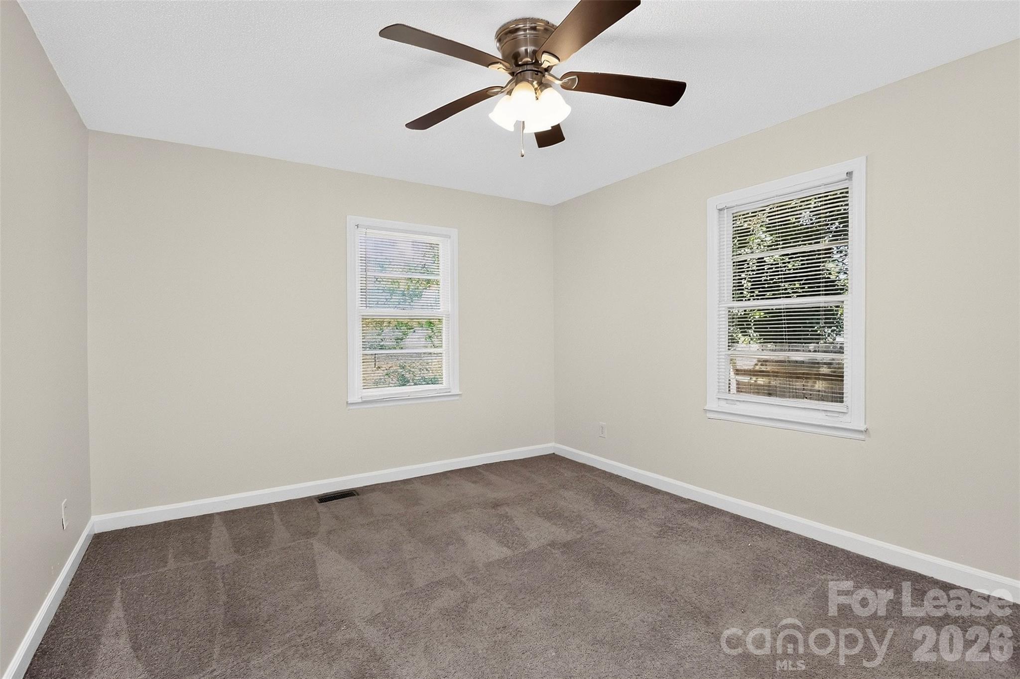 3942 Tillman Road Charlotte, NC 28208 - Photo 10 of 16 Gallery Image 10