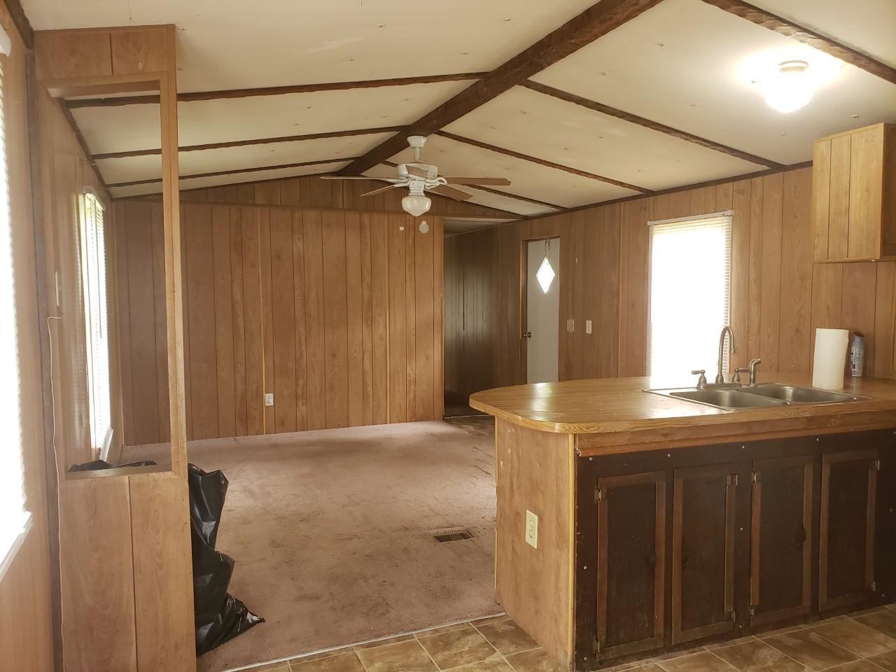 5370 Porter Rd Extension, Unit B St. Augustine, FL 32095 - Photo 14 of 19 Living Room