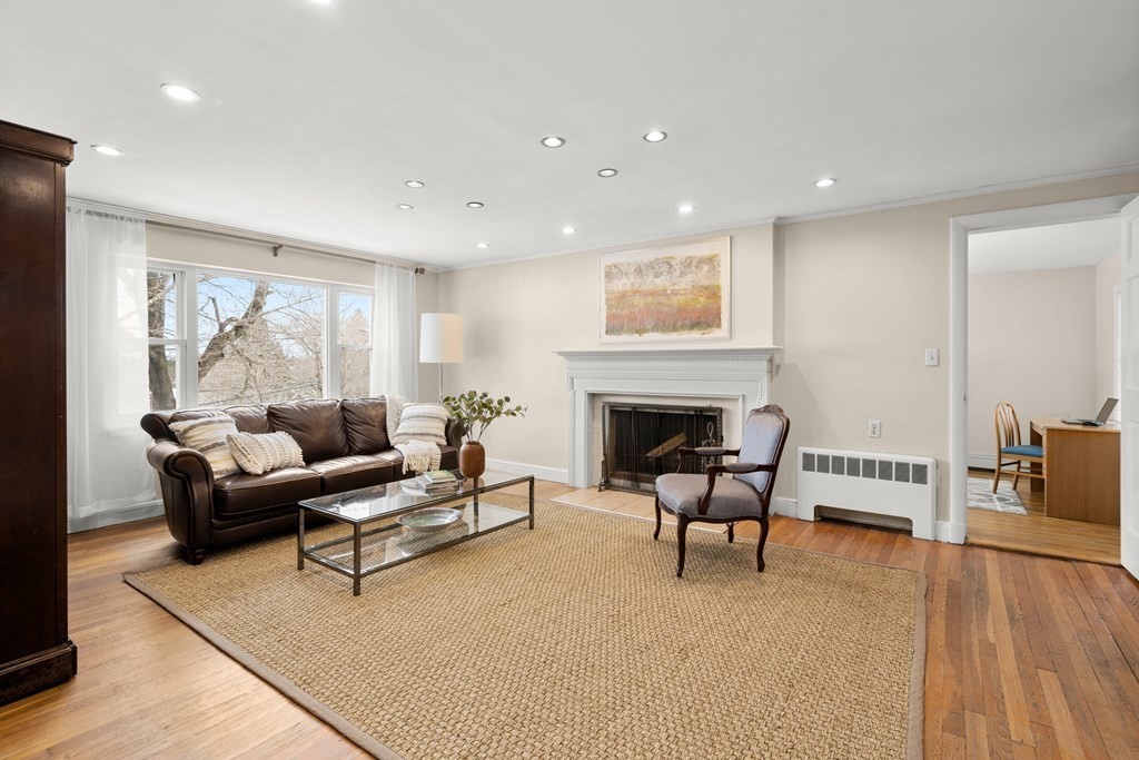 18 Travis Drive Newton, MA 02467 - Photo 2 of 21