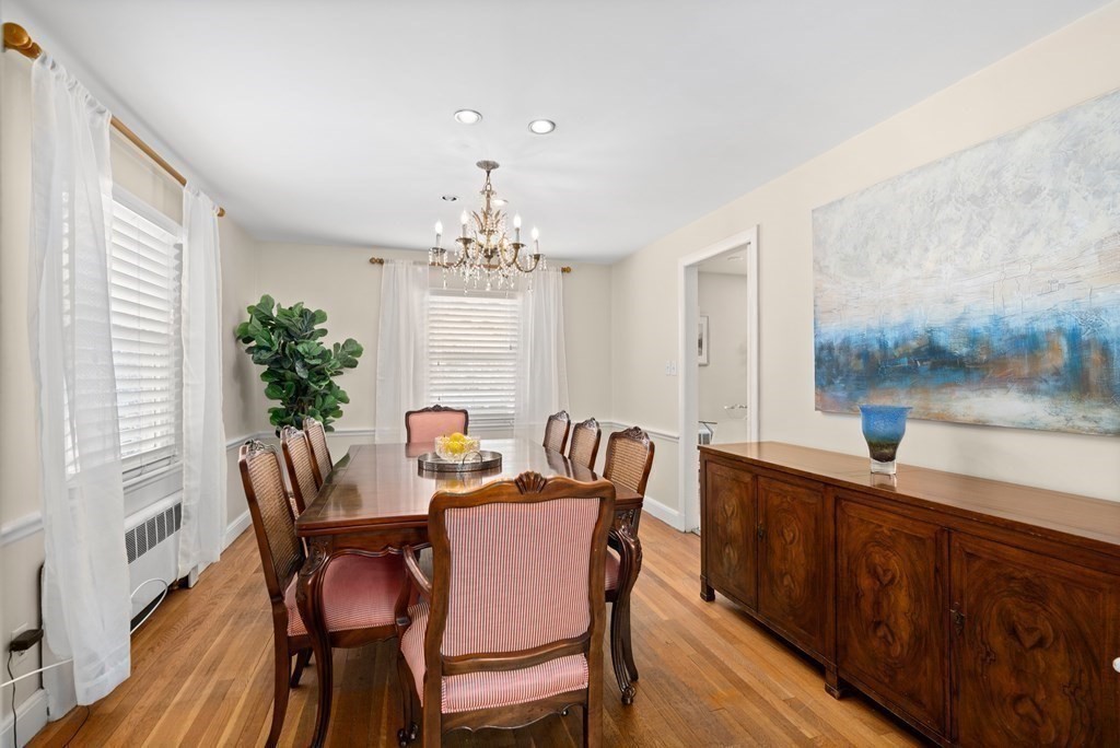 18 Travis Drive Newton, MA 02467 - Photo 4 of 21